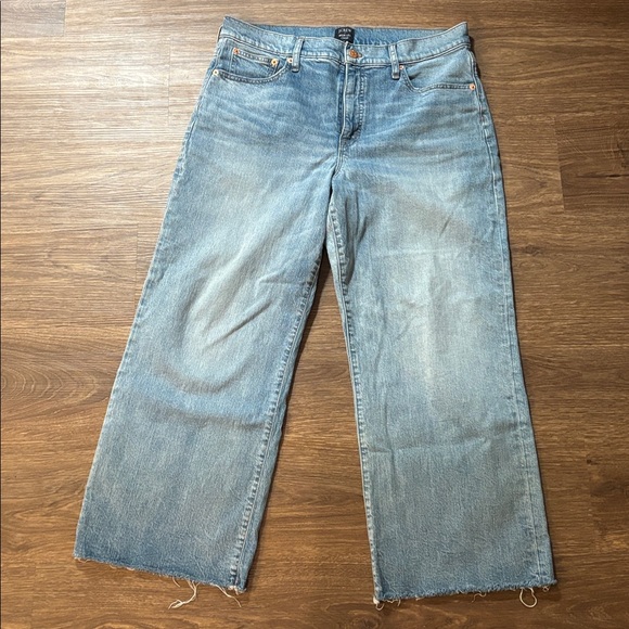 J. Crew Factory Denim - J.Crew Women’s Wide-leg cropped jean in all-day stretch 31